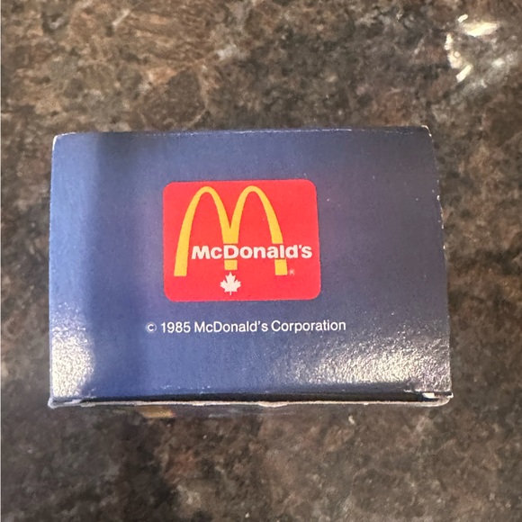 Tomy McDonald’s Commandrons Commander Magna Kids Motorized Jet - Picture 7 of 12